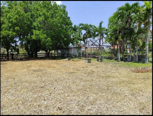 NW side of Lot 143