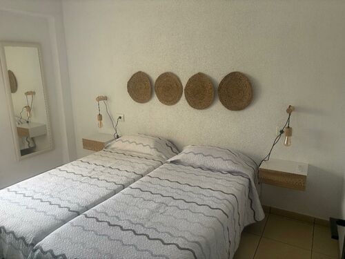 Bedroom2