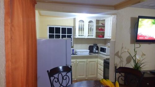 Apt #8