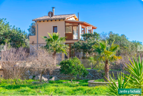 Villa and Garden