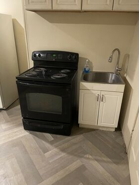 Gas range & sink