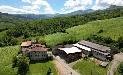 F.HOUSE,TOOL SHED, STABLE