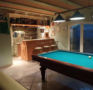 Snooker room