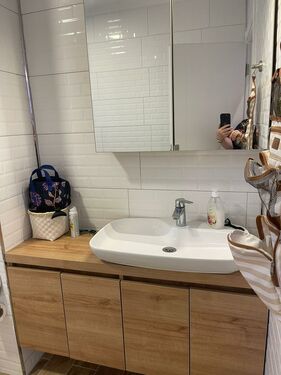 Bathroom 3rd floor room