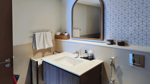 Vida Creek Apartment