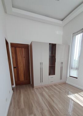 Masters Bedroom 