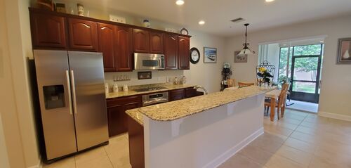 Gourmet Kitchen 