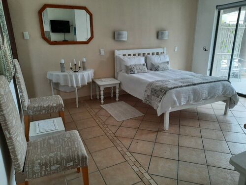 Flat 1 room