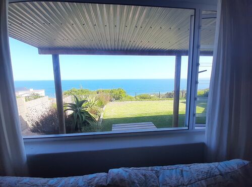 BEDROOM SEA VIEW