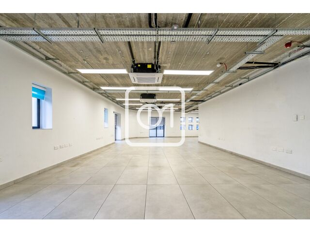 Open Plan.OfficeMarket.mt