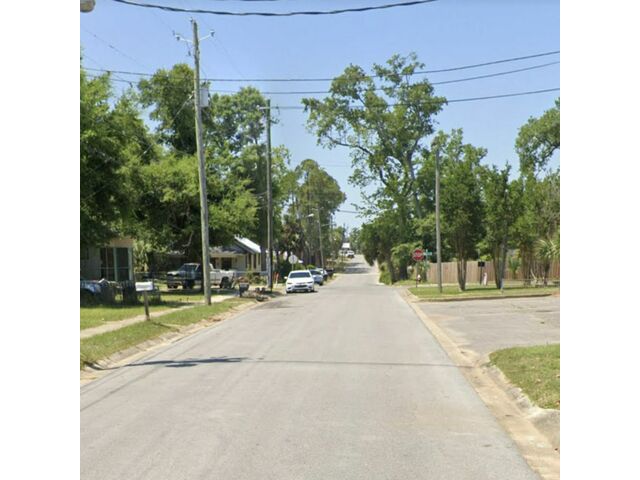 Street View(North)