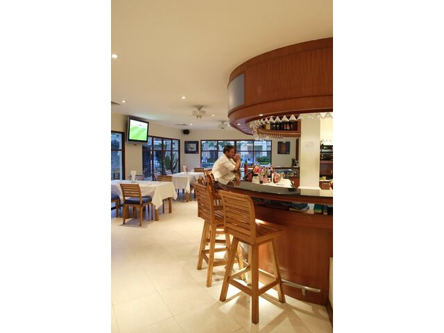 Restaurant inside