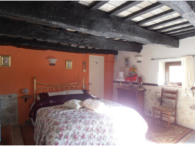 Another Bedroom 