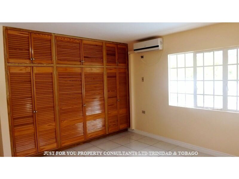 Townhouse for Sale 