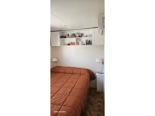 ROOM 1
