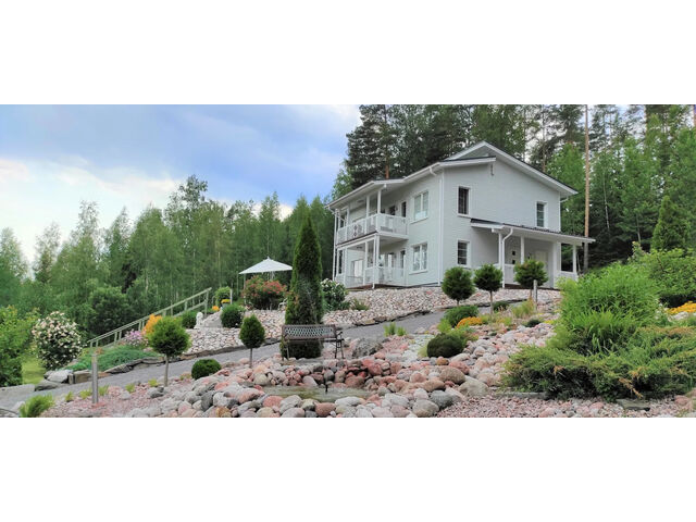 Day Garden Right