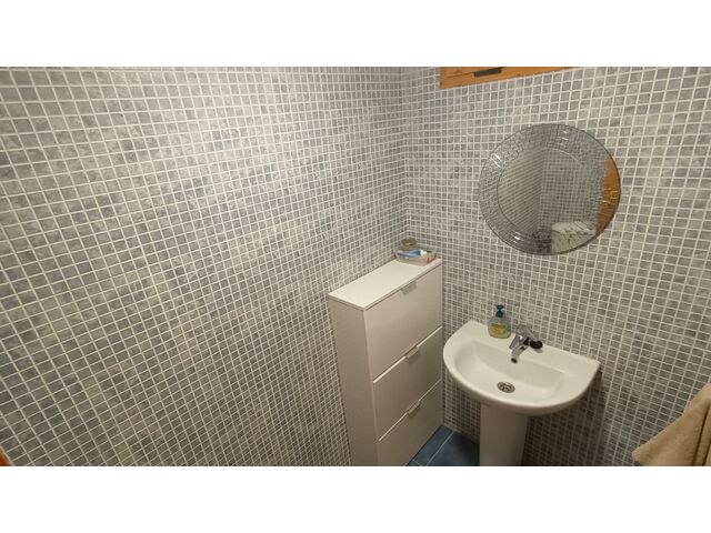 Guest restroom