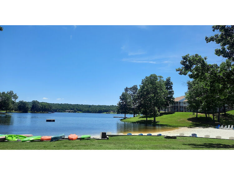 Diamond Lake