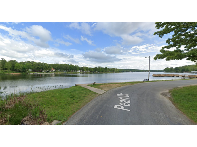 Crown lake