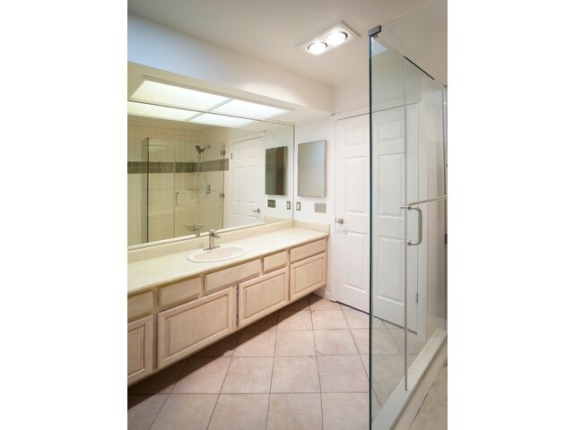 BATHROOM #2
