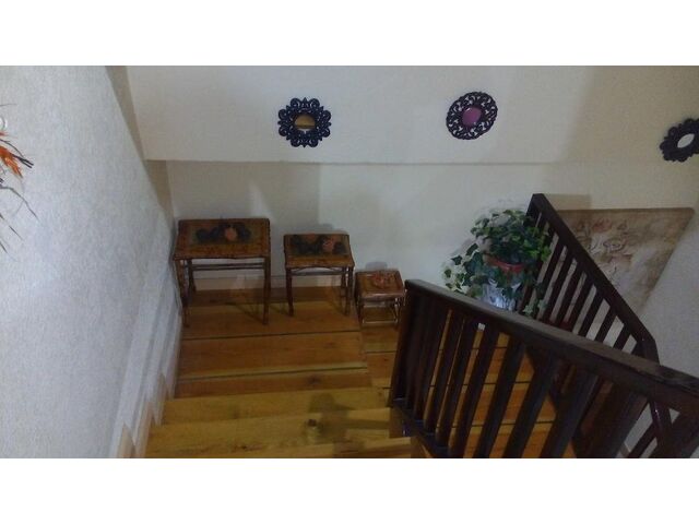 Apt #8
