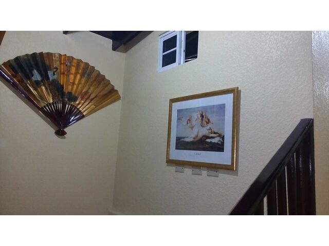 Apt #8