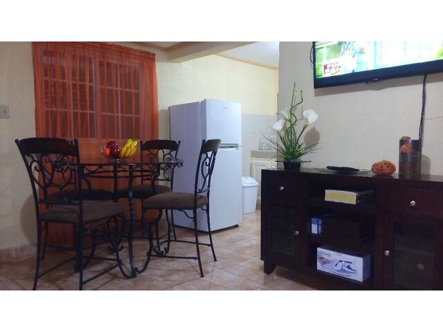Apt #8