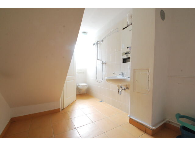 2. Bathroom Ground Floor