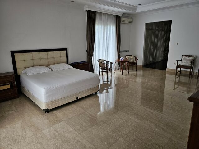 Second floor, bedroom 1