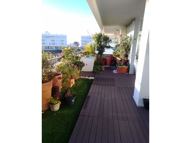 Balcony 10AM