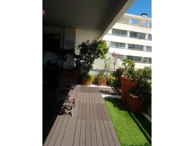 Balcony 1PM